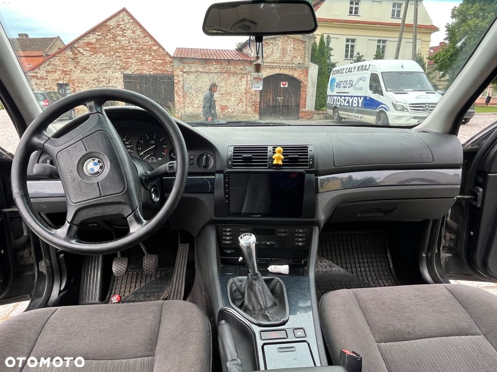 BMW Seria 5 - 11