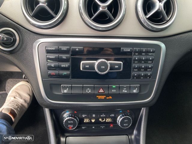 Mercedes-Benz GLA 220 d Urban — fotografia 28