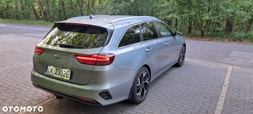 Kia Ceed 1.6 CRDi GT Line - 4