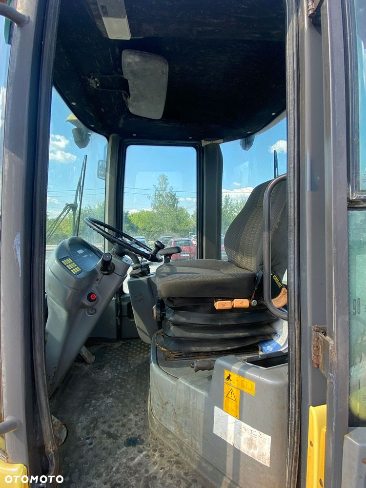 Volvo L30B Szczęka / Widły / Szybkozłącze - 13