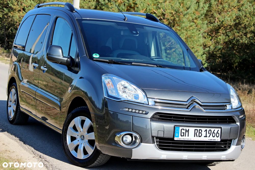 Citroën Berlingo Multispace e-HDi 90 FAP Tendance - 11