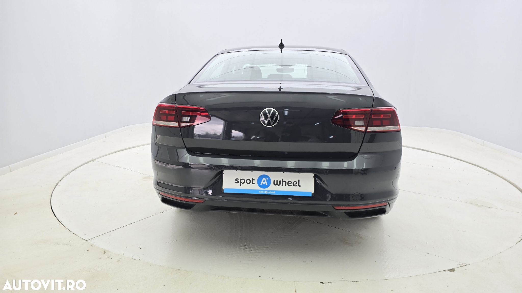 Volkswagen Passat 2.0 TDI DSG Advance - 7