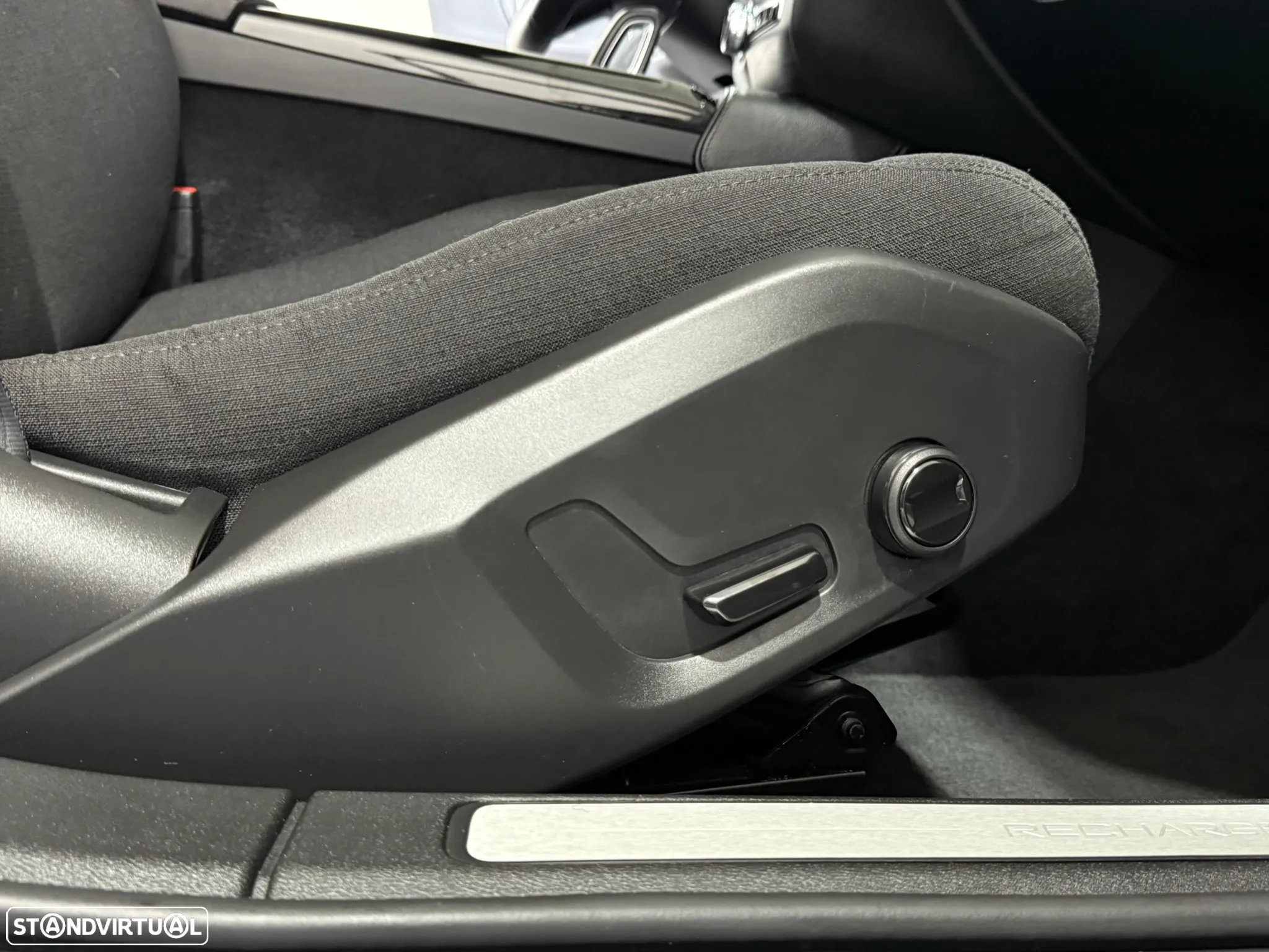 Volvo V60 2.0 T6 AWD TE Inscription Expression - 37