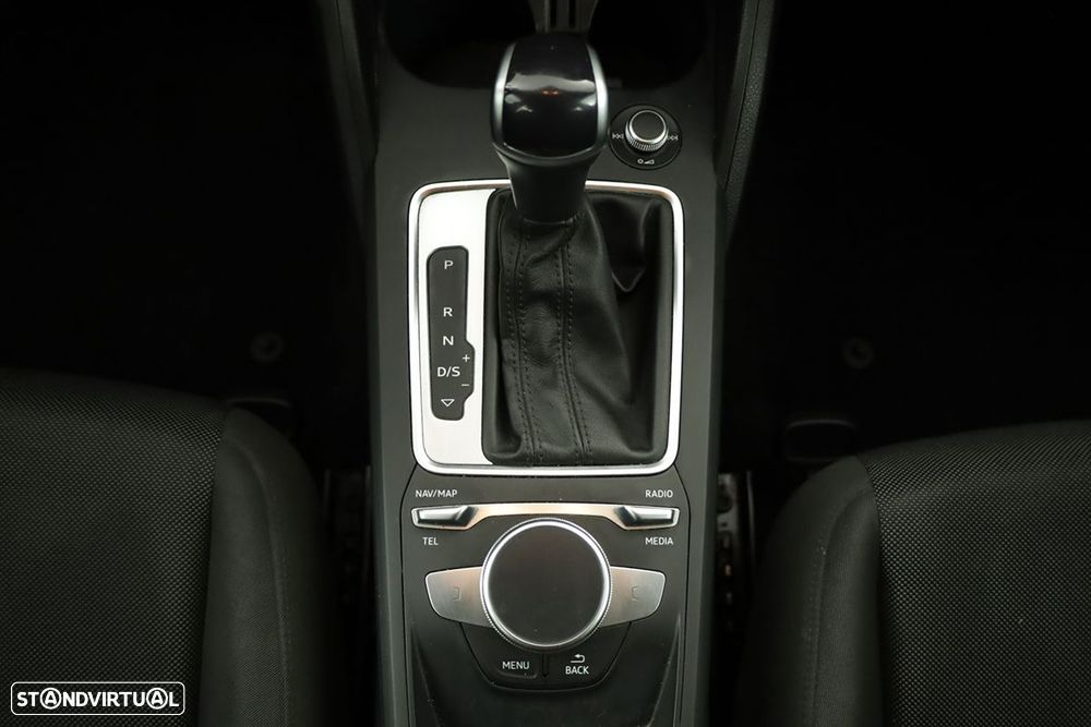 Audi Q2 35 TFSI Advanced S tronic - 14