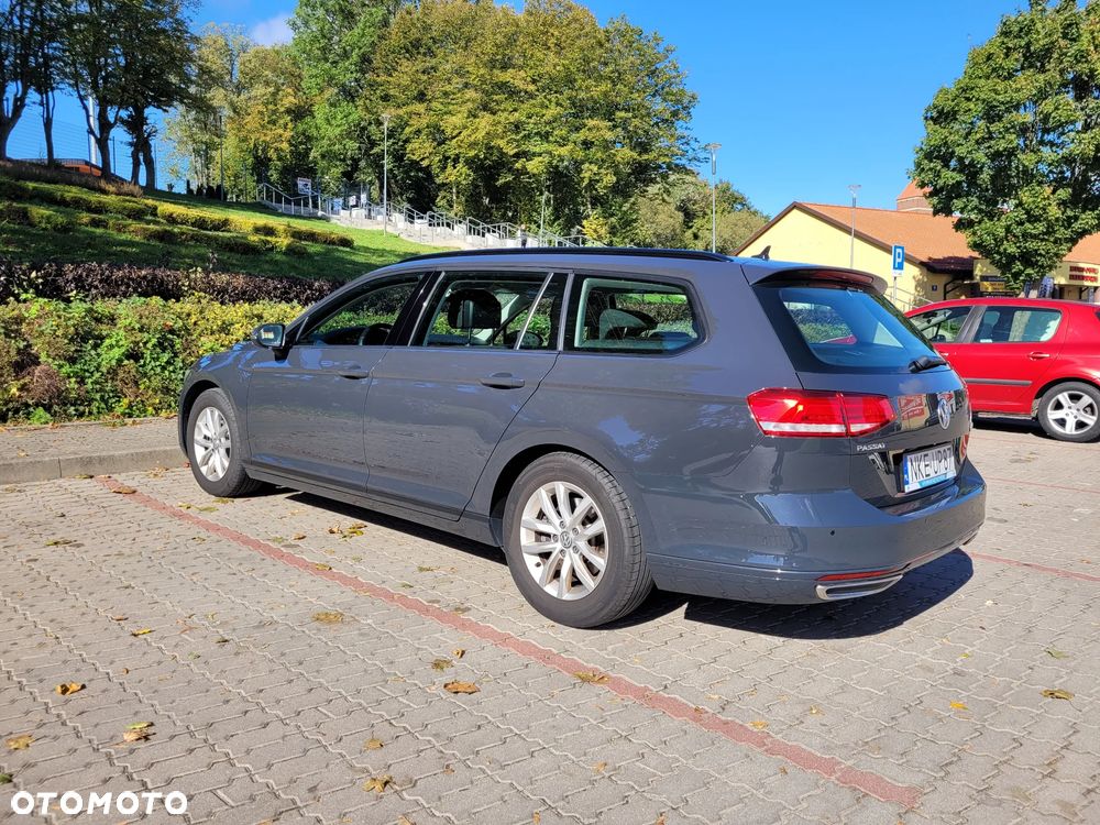 Volkswagen Passat 1.6 TDI BMT Trendline - 5