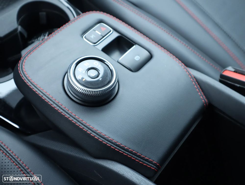 Ford Mustang Mach-E 75.7 kWh Premium AWD - 56