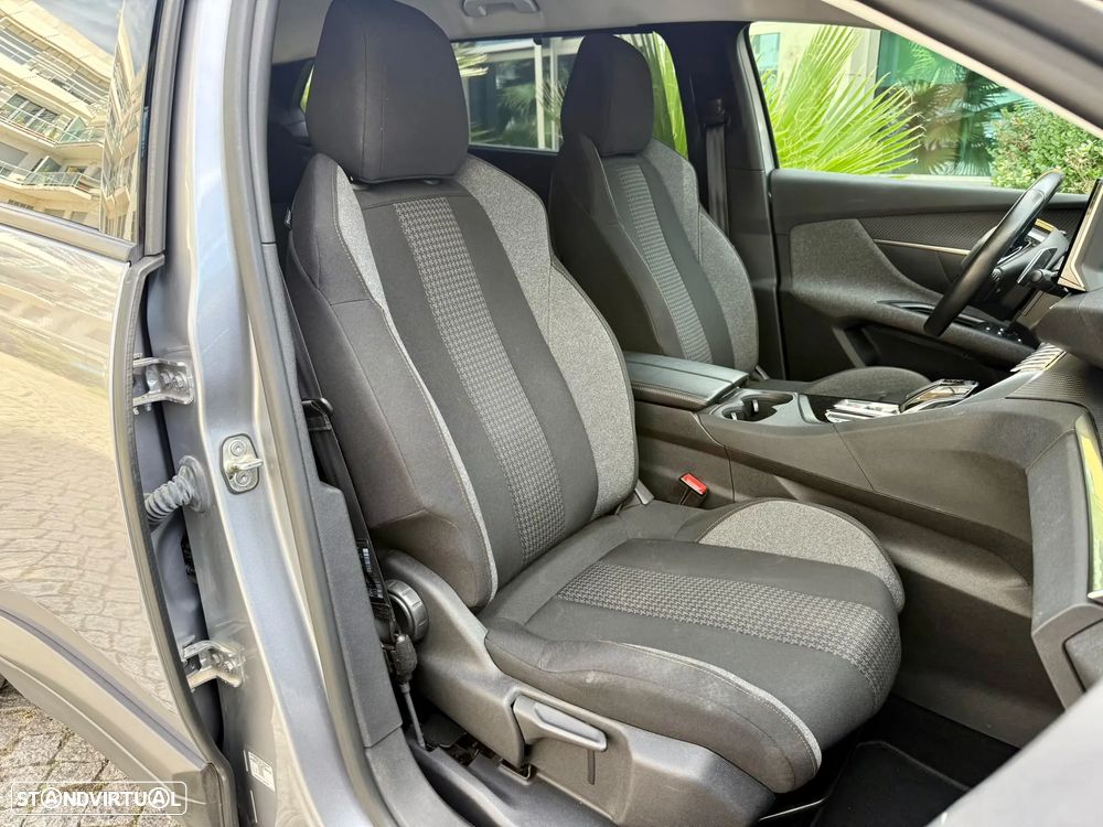 Peugeot 5008 BlueHDI 130 EAT8 Active Pack - 22