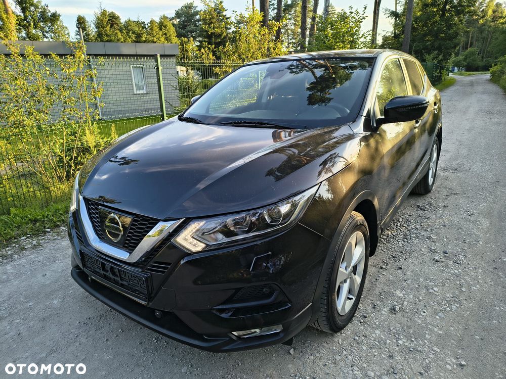 Nissan Qashqai 1.2 DIG-T N-Connecta EU6 - 1