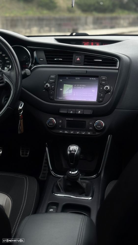 Kia Ceed SW 1.6 CRDi GT Line - 11