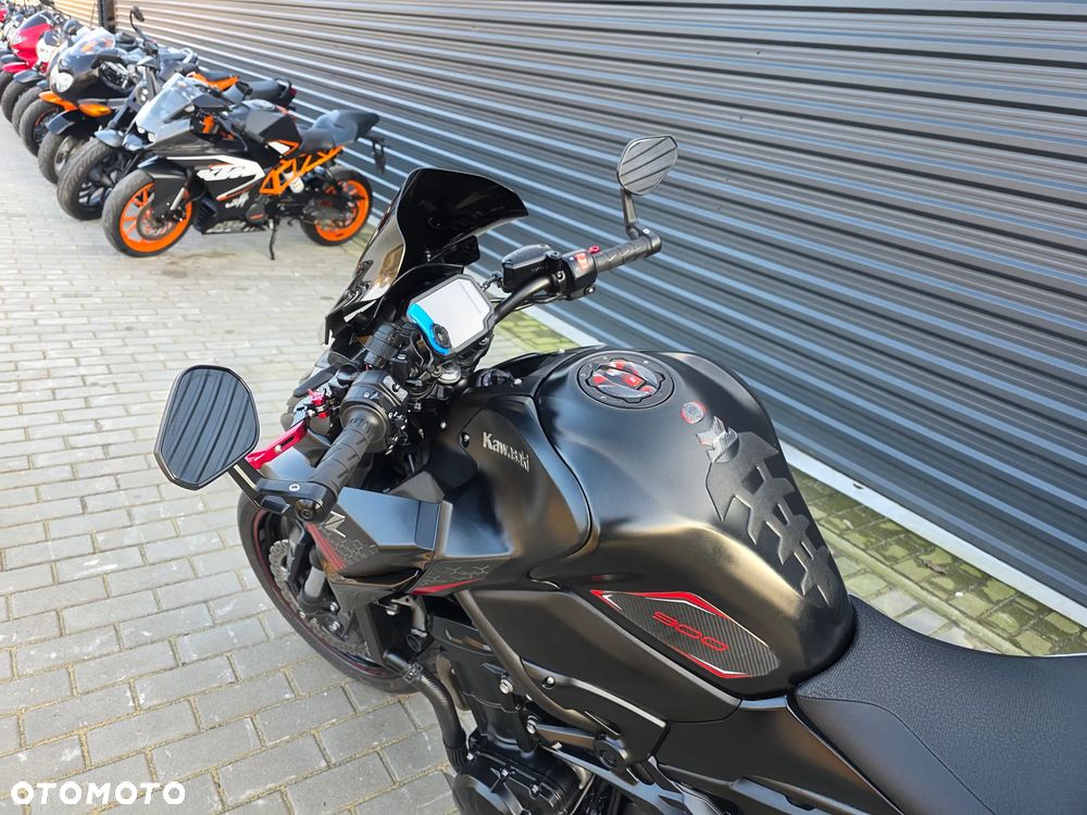 Kawasaki Z 900 - 16