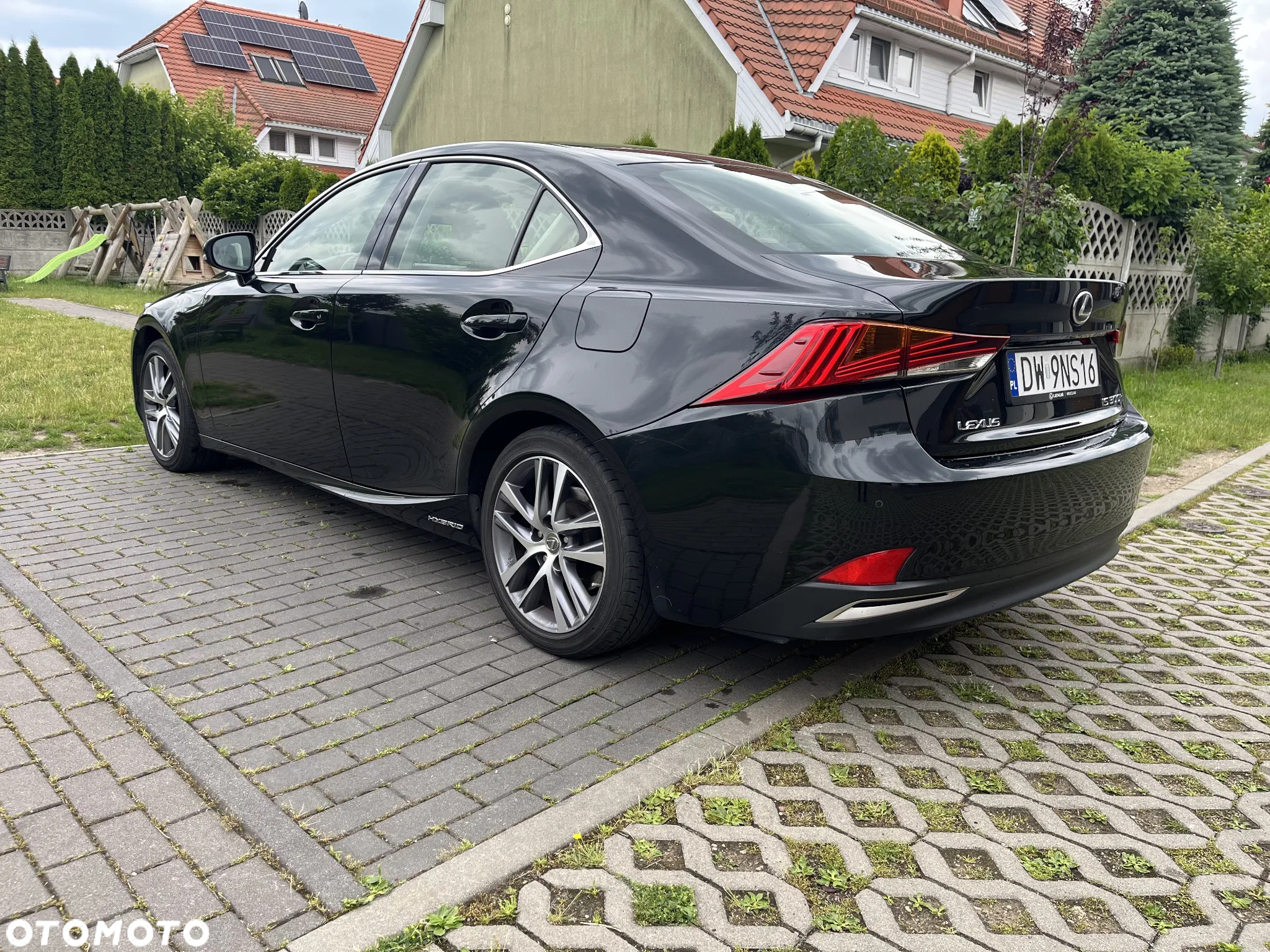 Lexus IS 300h Business Edition - 5