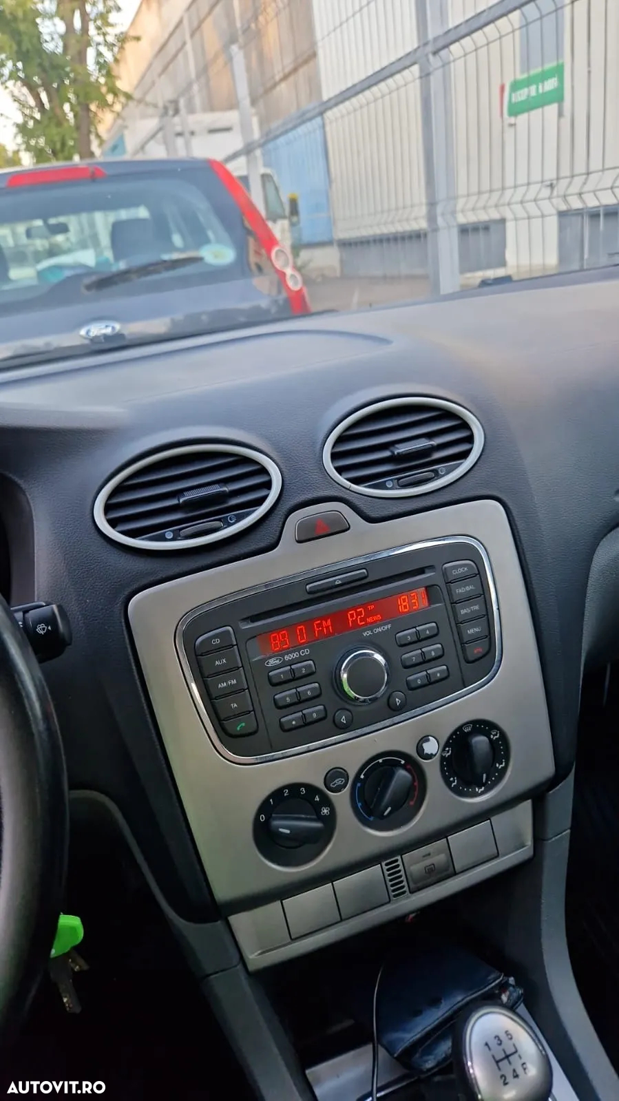 Ford Focus 1.6 TDCi Ambiente - 7