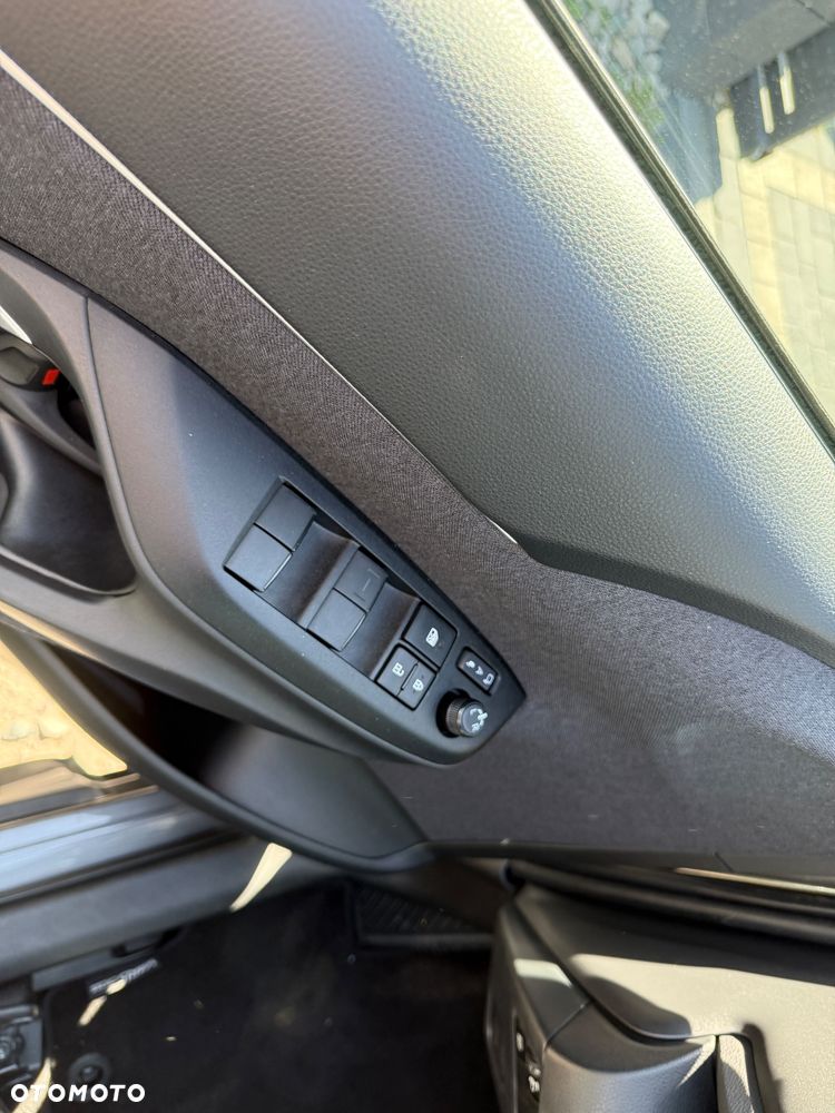 Toyota Yaris Cross 130 1.5 VVT-i Style Plus - 24