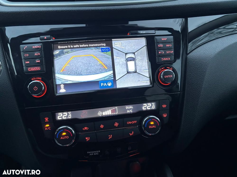 Nissan Qashqai 1.6 DCI TEKNA+ - 38