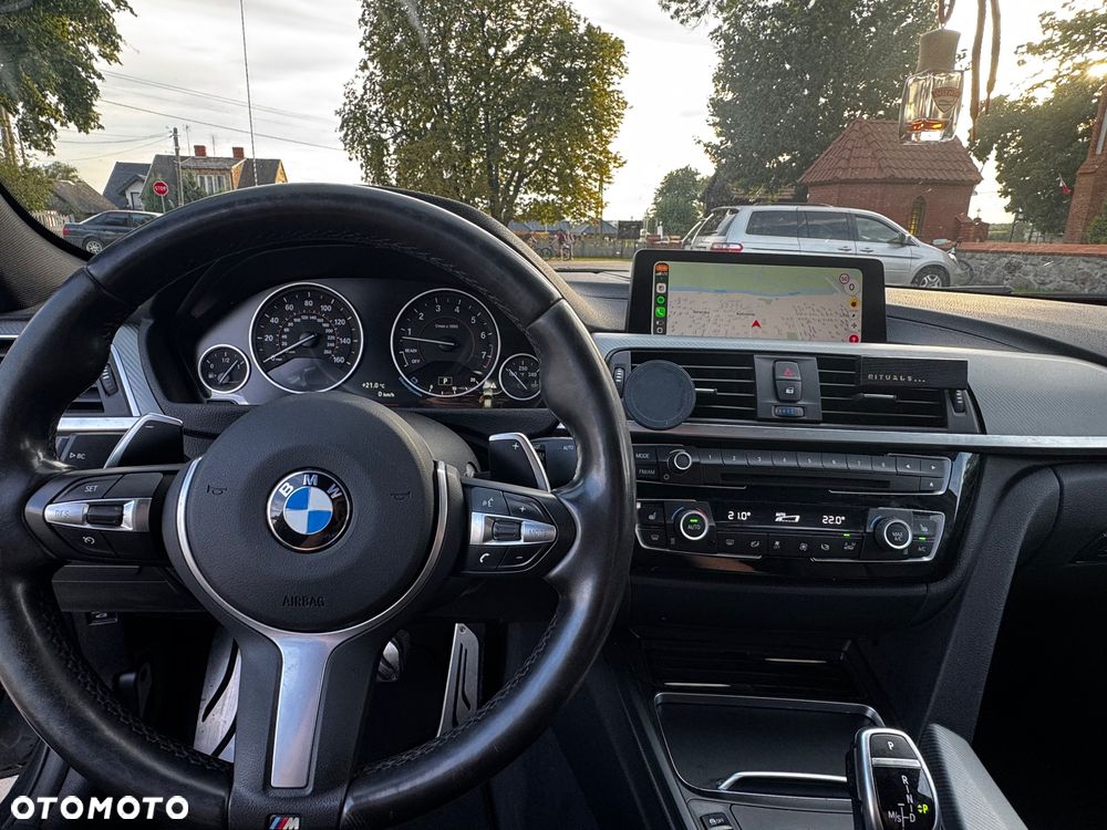 BMW Seria 3 340i M Sport Sport - 17
