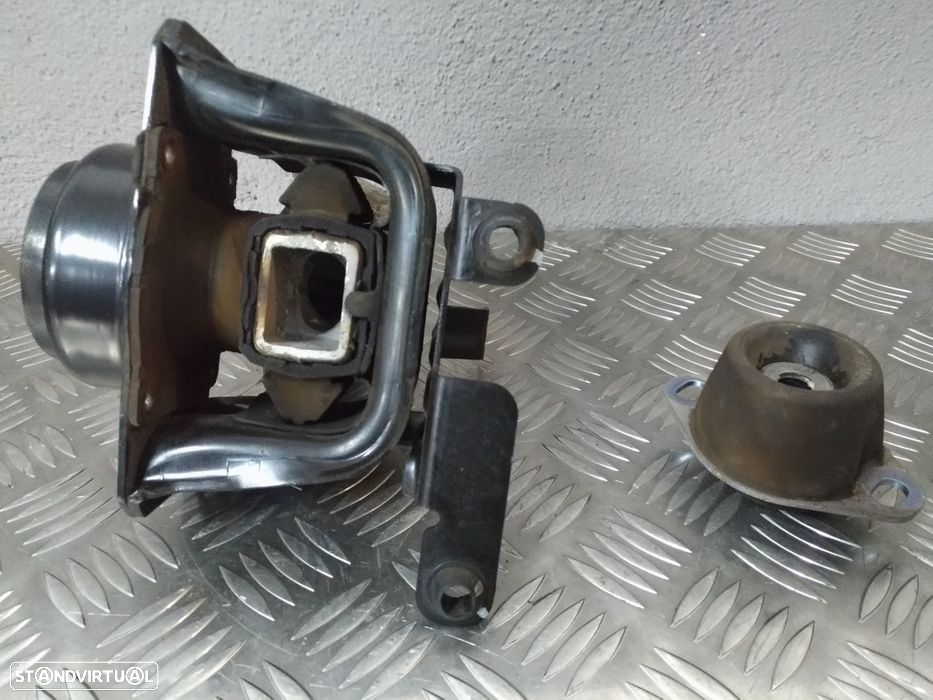 Apoio de Motor Peugeot Partner Citroen Berlingo 2008 a 2018 1.6 HDI - 2