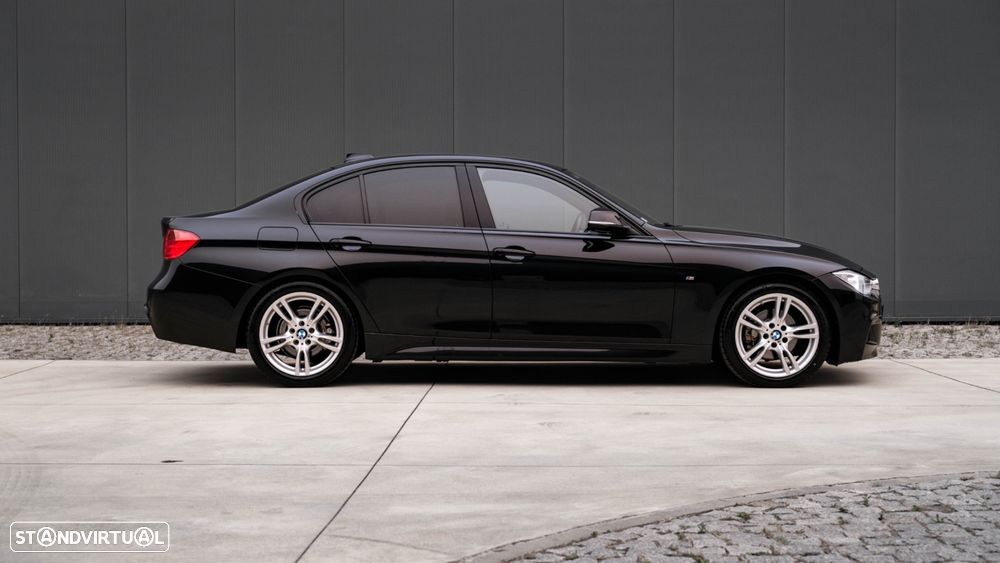 BMW 320 d Auto Pack M - 4