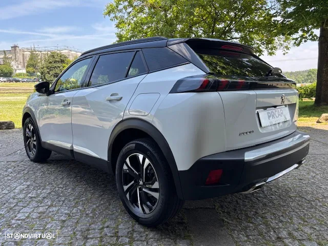 Peugeot 2008 PureTech 130 Stop&Start GT-Line Edition - 4