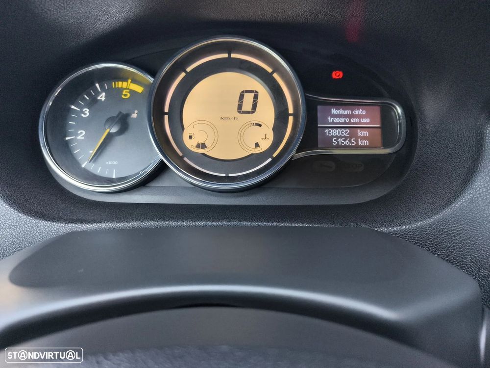 Renault Mégane 1.5 dCi Bose Edition - 17