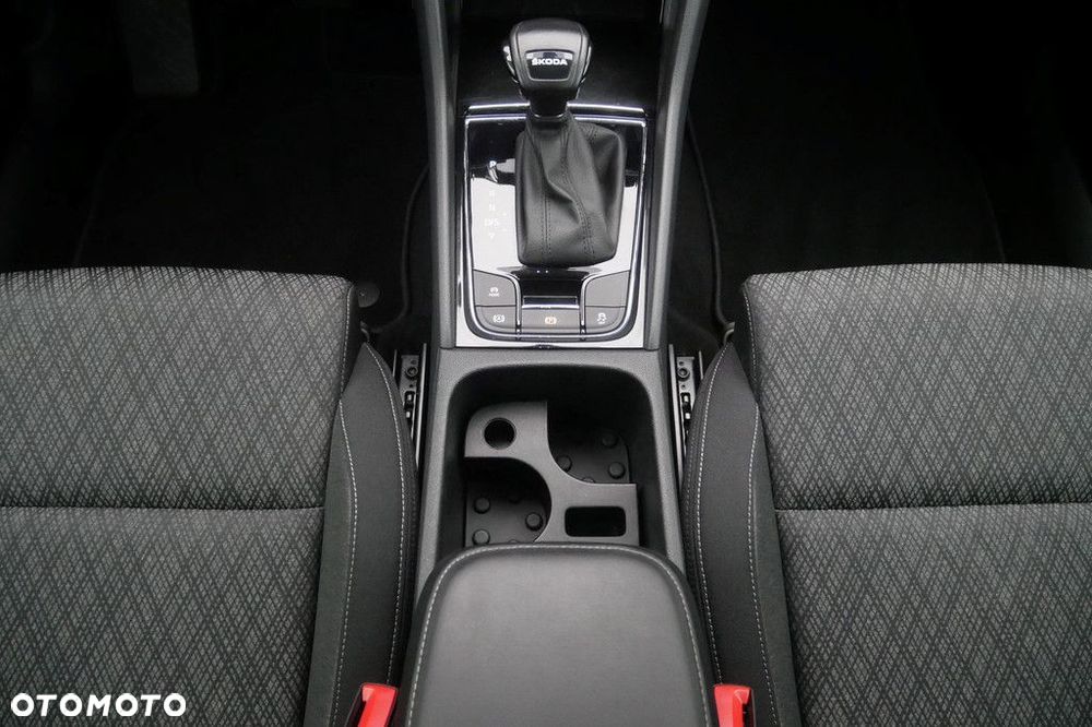 Skoda Karoq 1.5 TSI ACT Style DSG - 11