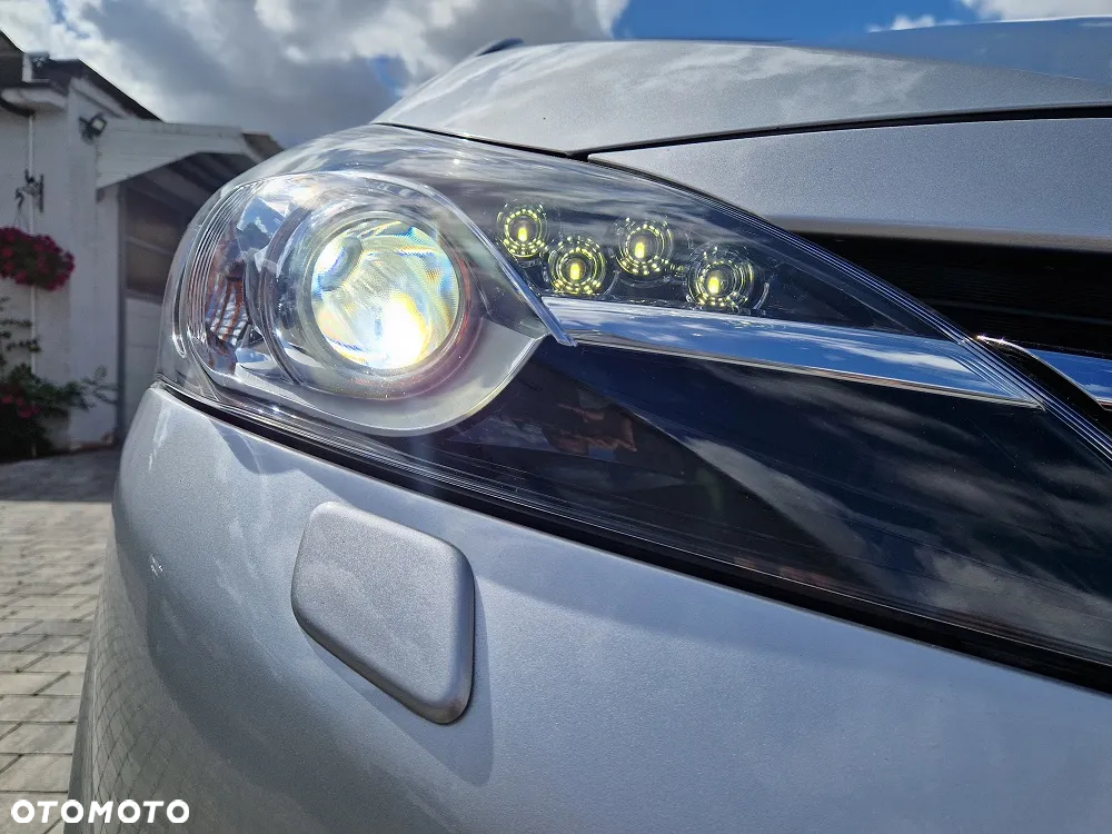 Toyota Verso 1.8 7-Sitzer Executive - 33