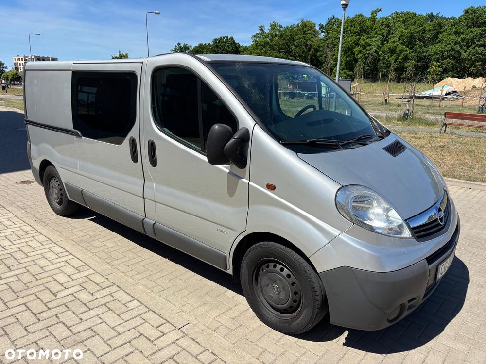 Opel Vivaro - 9