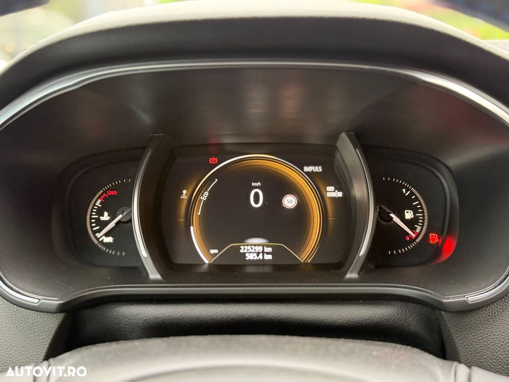 Renault Megane ENERGY dCi 130 GT LINE - 35
