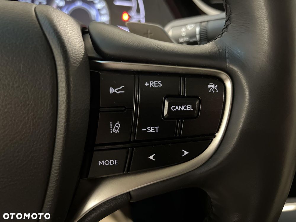 Lexus ES 300h Business Edition - 36