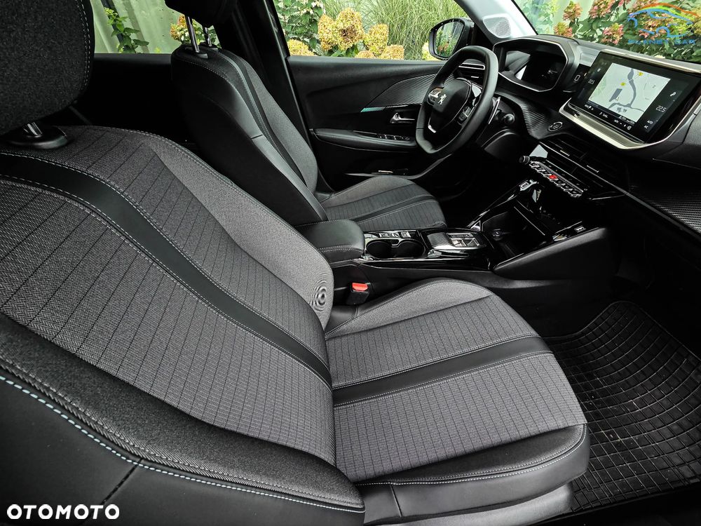 Peugeot 208 PureTech 100 EAT8 Active Pack - 17