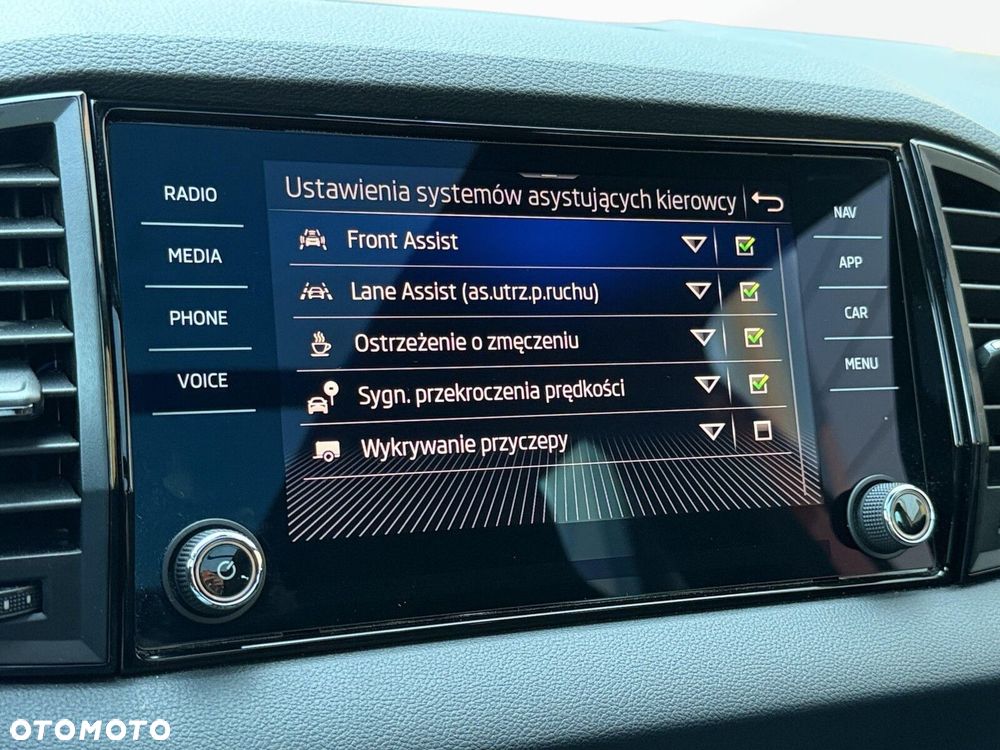 Skoda Karoq 1.5 TSI ACT Sportline DSG - 20