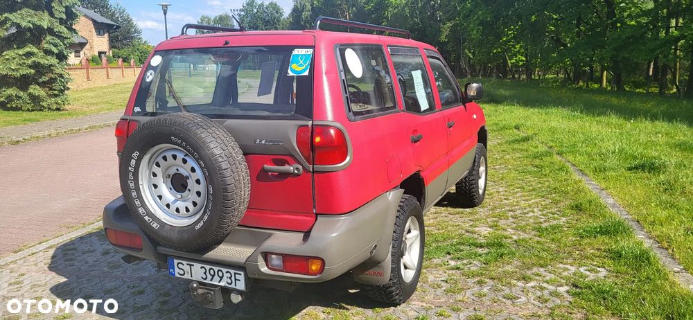Nissan Terrano - 12