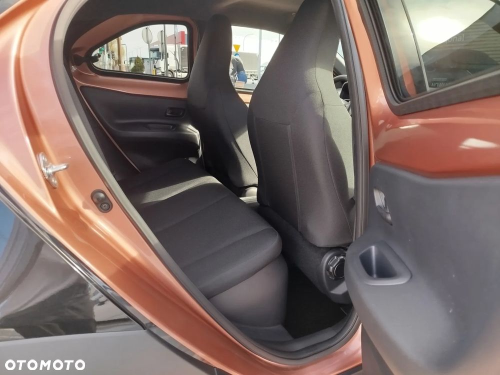 Toyota Aygo X Hybrid 1.5 Style e-CVT - 15