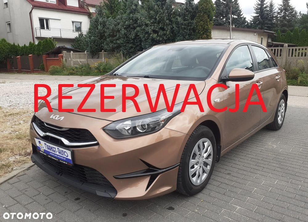 Kia Ceed - 1