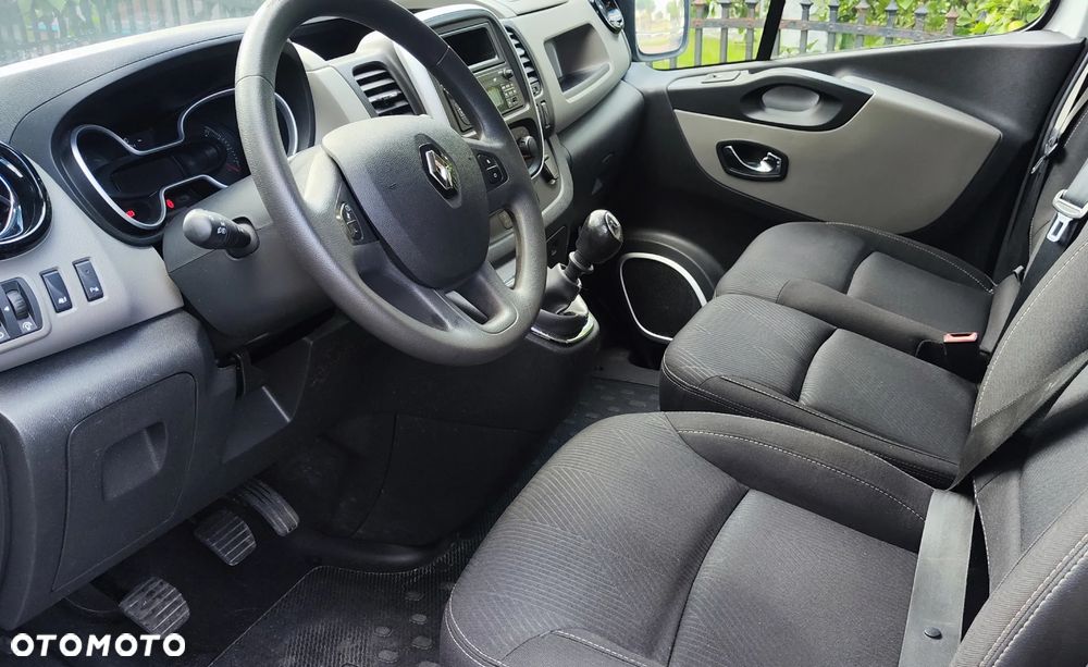Renault Trafic - 8