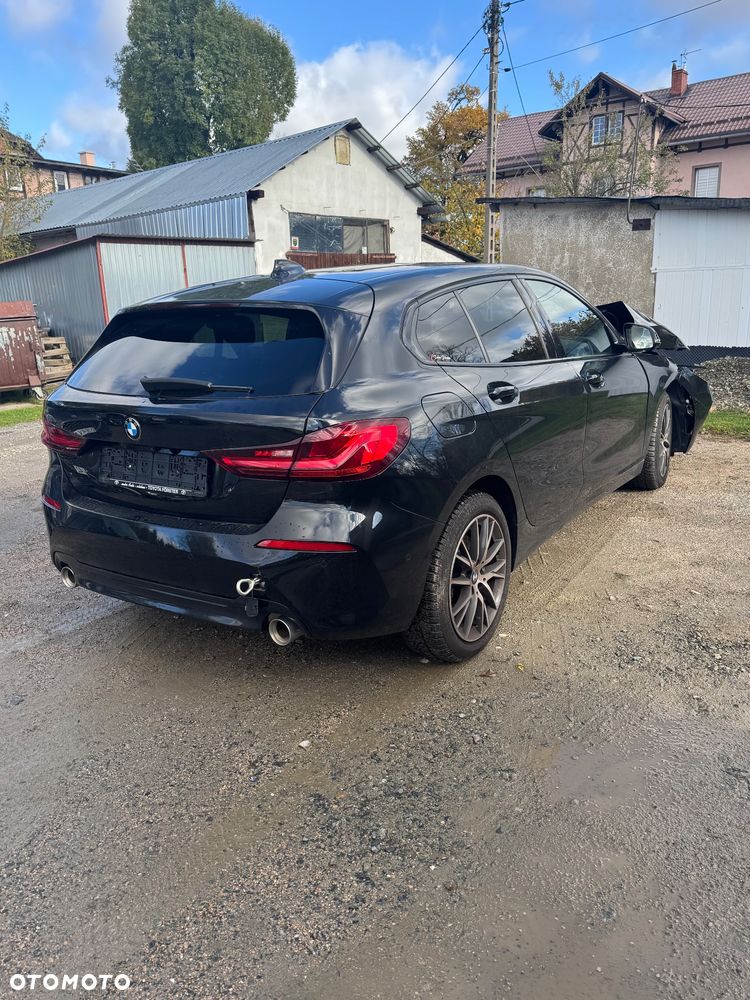 BMW Seria 1 120i Advantage sport - 2
