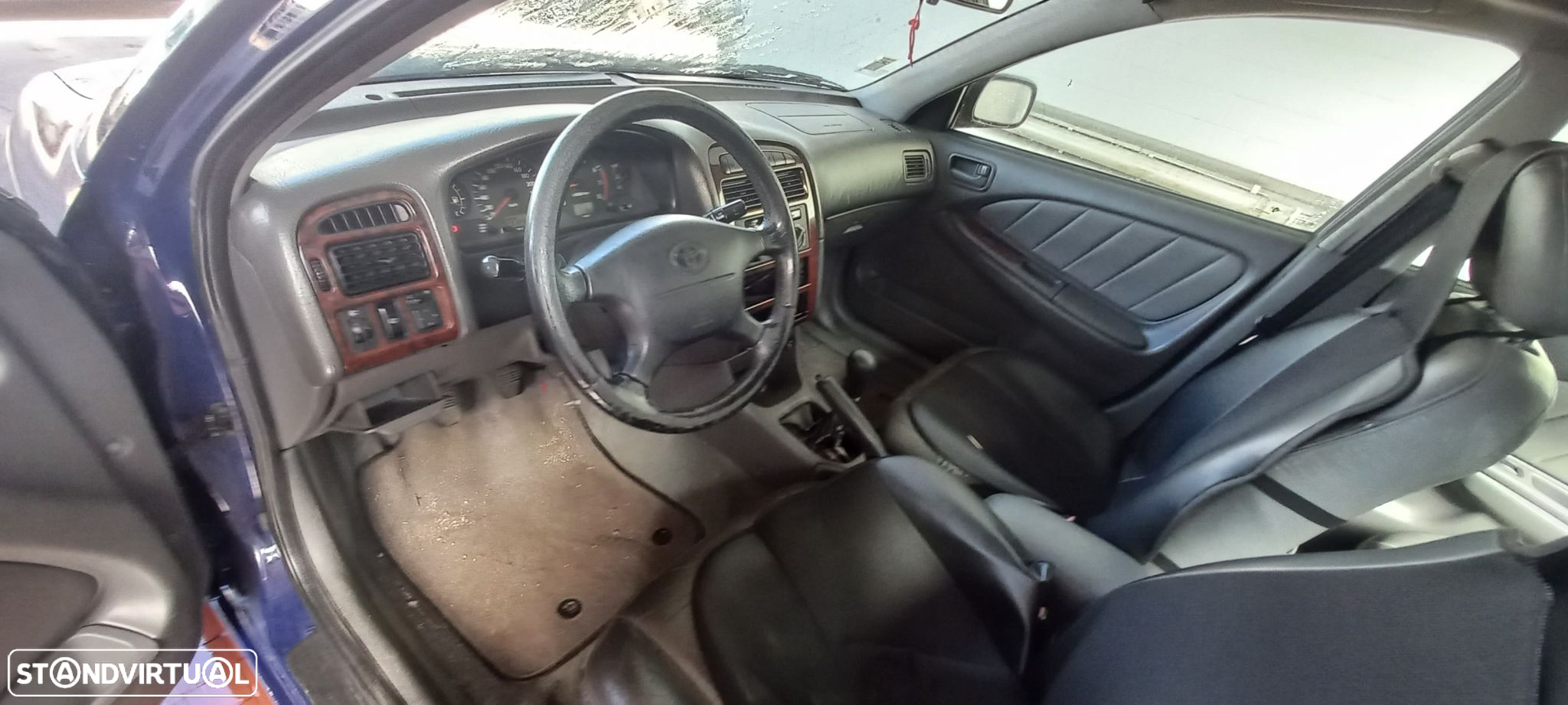 Toyota Avensis - 4