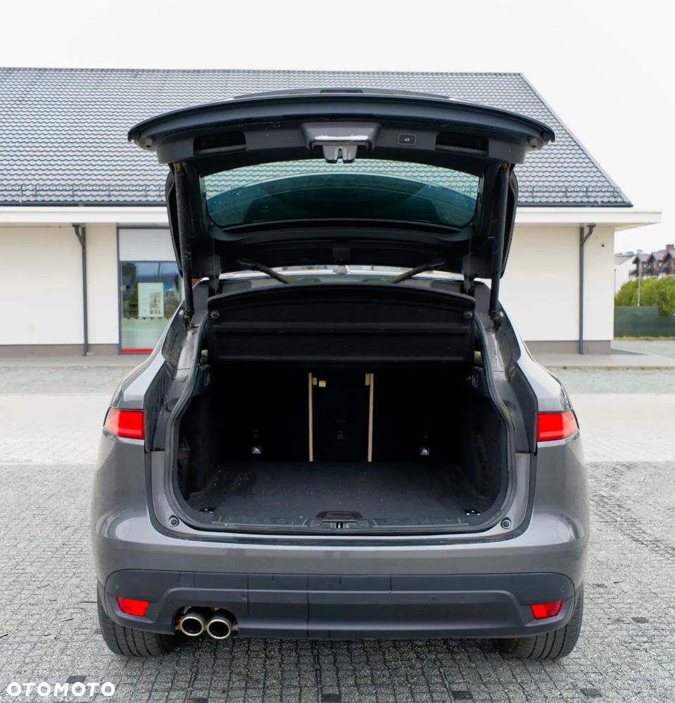 Jaguar F-Pace 2.0 i4D AWD Prestige - 8