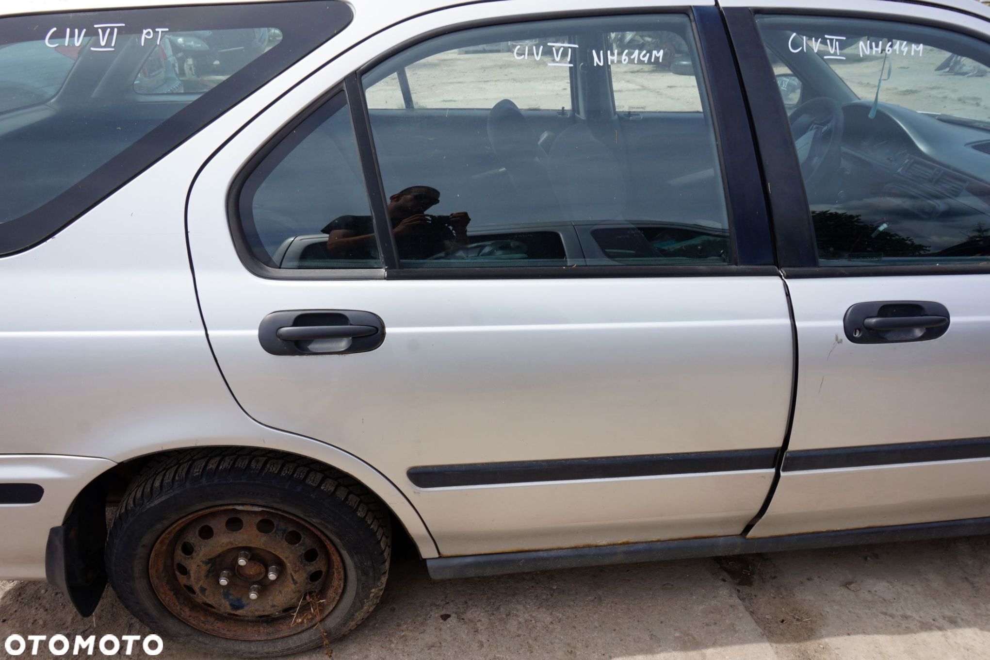 DRZWI TYLNE PRAWE CIVIC VI KOMBI NH614M  SREBRNY HONDA 1995-2001 - 1