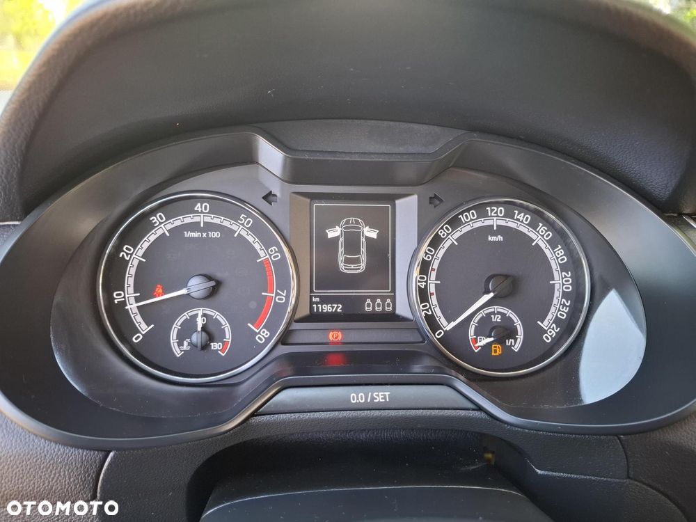 Skoda Octavia 1.4 TSI Ambition - 13