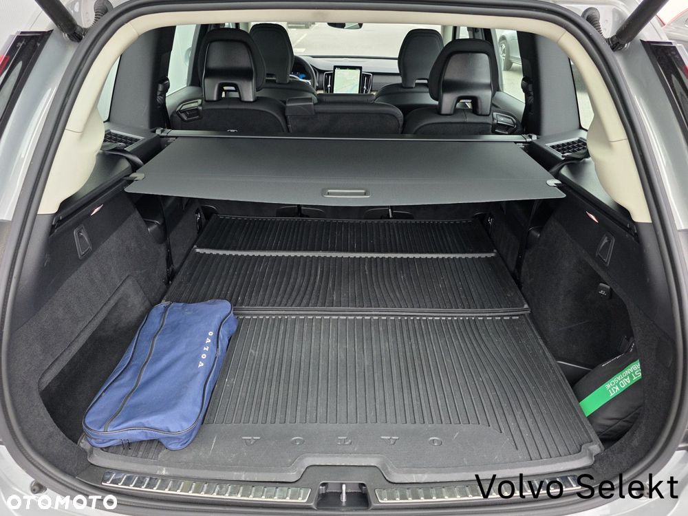Volvo XC 90 - 20