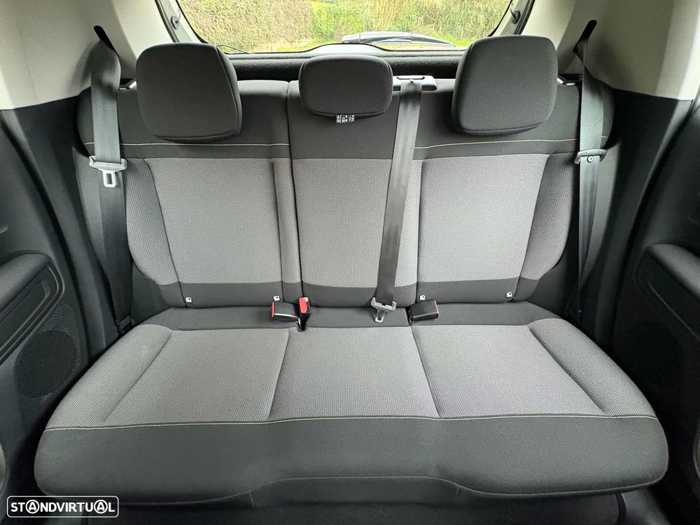 Citroën C3 1.2 PureTech Feel - 34