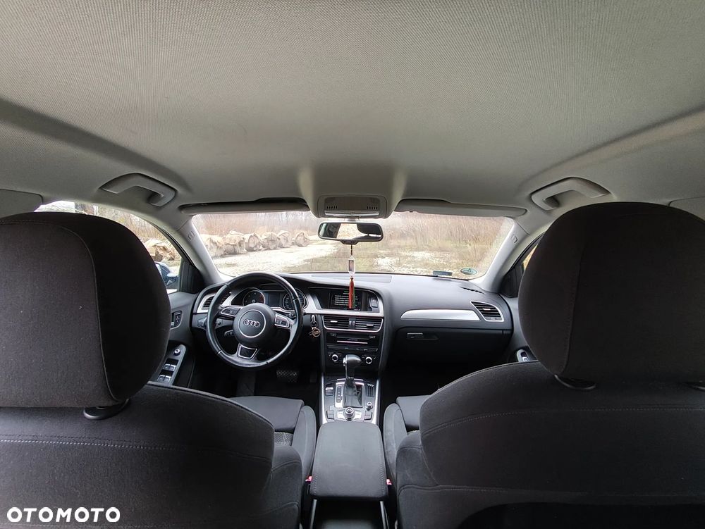 Audi A4 Avant 2.0 TDI Multitronic - 17