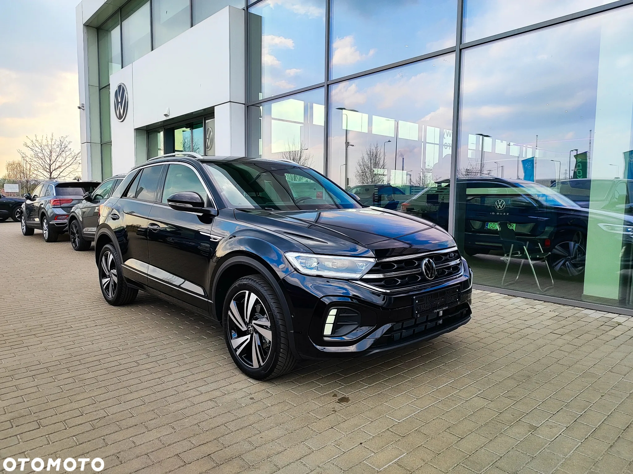 Volkswagen T-Roc 1.5 TSI R-Line Plus DSG - 14