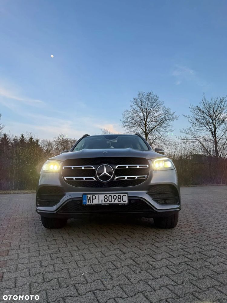 Mercedes-Benz GLS - 29