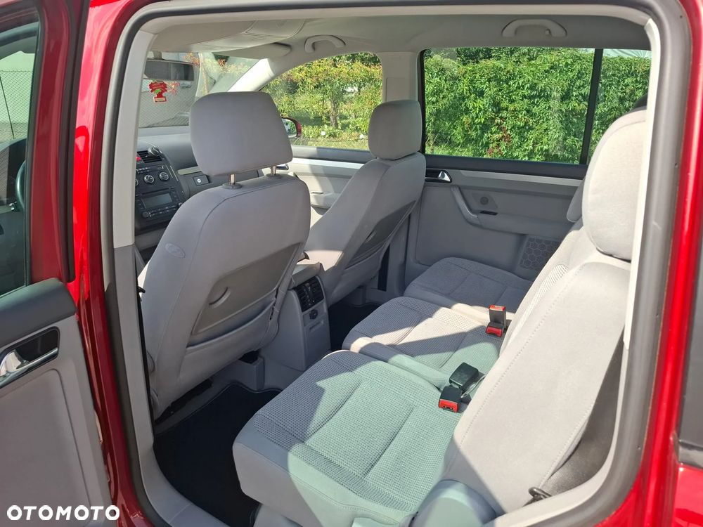 Volkswagen Touran 1.6 FSI Automatik Goal - 8