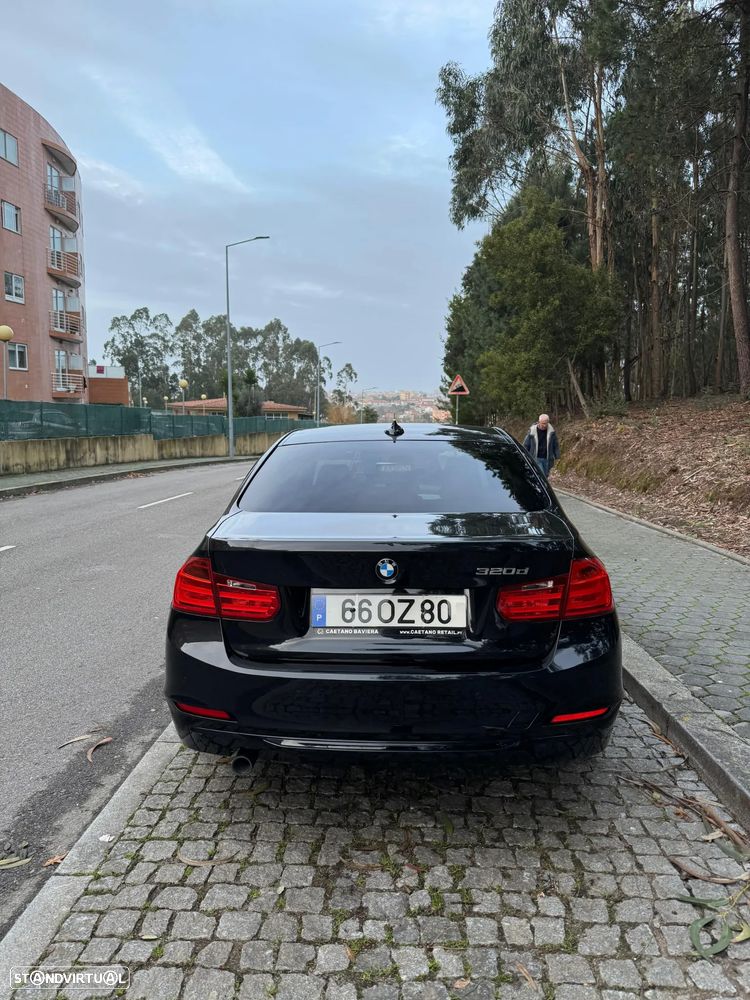 BMW 320 d Auto Line Sport - 6