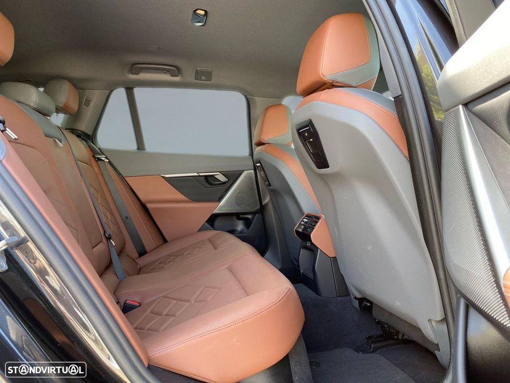 BMW i5 Touring eDrive40 — fotografia 19