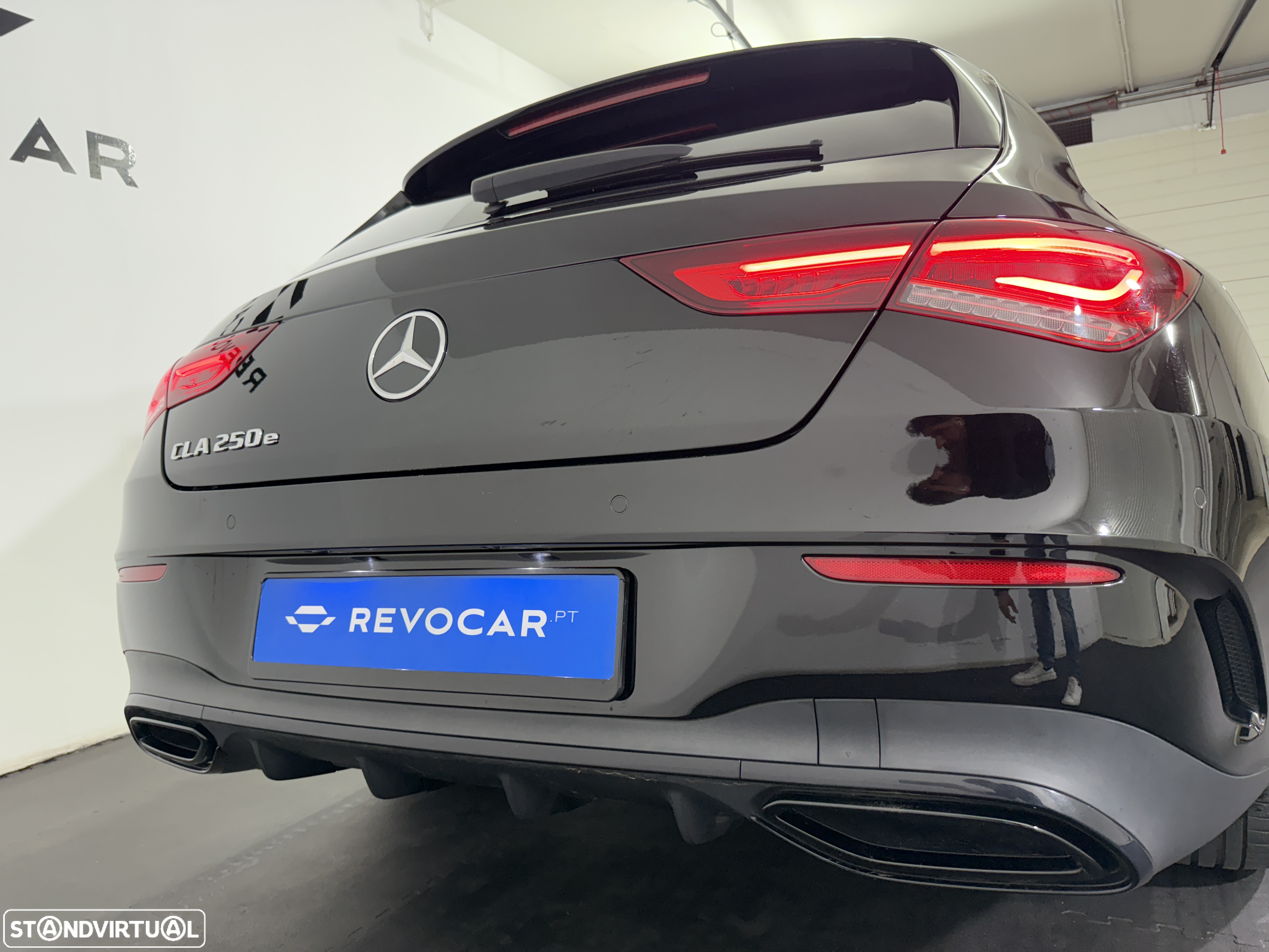 Mercedes-Benz CLA 250 e Shooting Brake AMG Line - 10