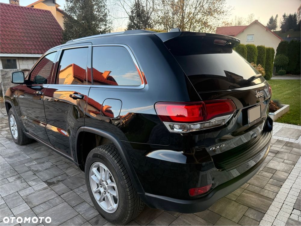 Jeep Grand Cherokee - 38