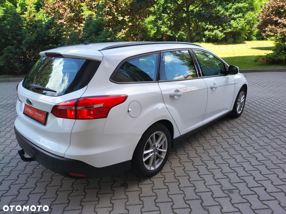 Ford Focus 1.5 TDCi SYNC Edition - 12